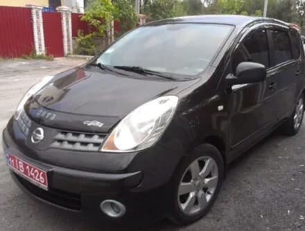 Дефлектор капота (мухобойка) NISSAN NOTE c 2006-2009 г.в (Ниссан Ноут) Вип Тюнинг